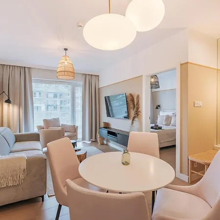 Robi - Polanki Aqua *